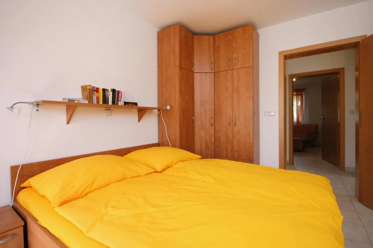 Apartment Pinezici 5464C  Pinezici (Krk)